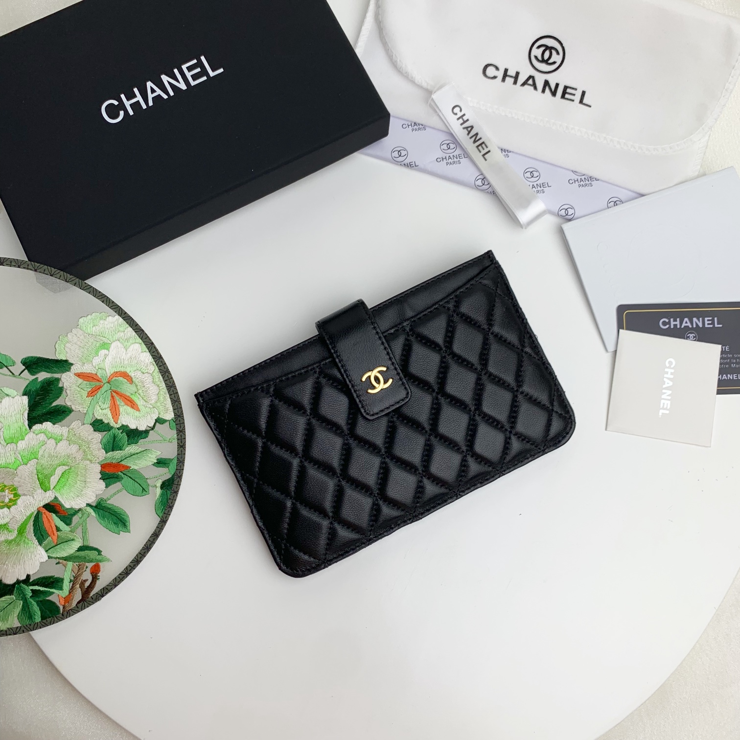 芸能人愛用Chanel シャネル 実物の写真 N品スーパーコピー財布代引き対応国内発送後払い安全必ず届く優良サイト